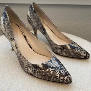 Cole Haan Snakeskin Print Heels Size 7 EUC